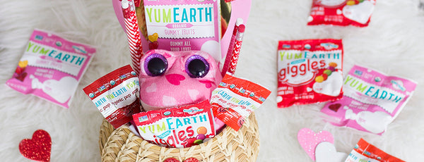 How to make DIY Valentine's Day Candy Gift Baskets | YumEarth