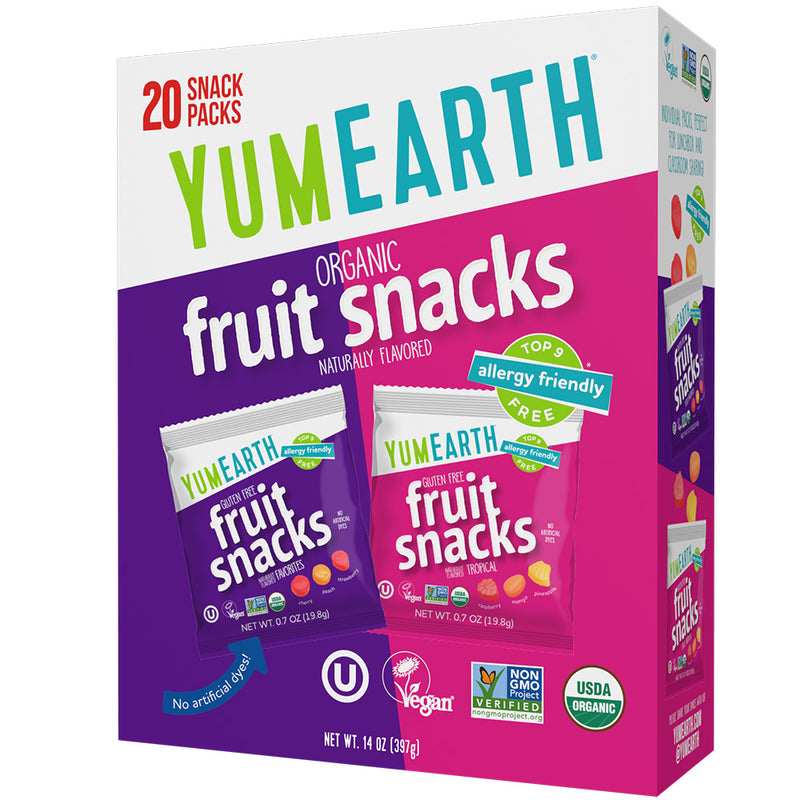 YumEarth Fruit Snacks box in purple and teal packaging with a 20‑pack call‑out, labeled allergy‑friendly and free from artificial dyes.